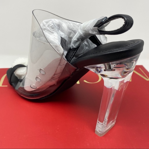 NEW MACKIN J Lucite Clear Chunky High Heel Sandals - Picture 8 of 10